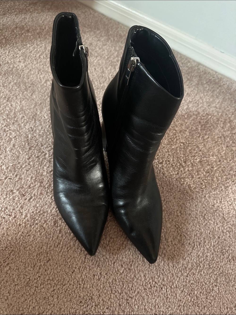 Marc Fisher Black Pointed-Toe Leather Ankle Booties - Picture 2 of 6